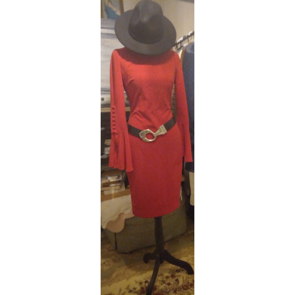 Calvin Klein Dress Red Chiffon bell/angel wing button sleeves size 7